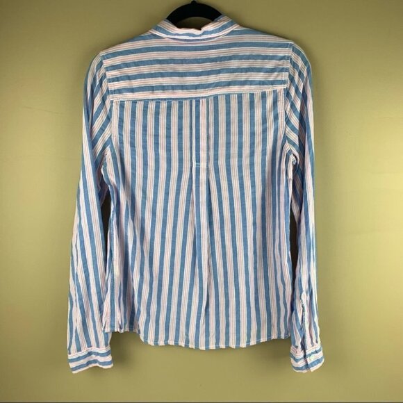 𝅺Hollister Cotton Striped Button  Up size Medium - Picture 2 of 11